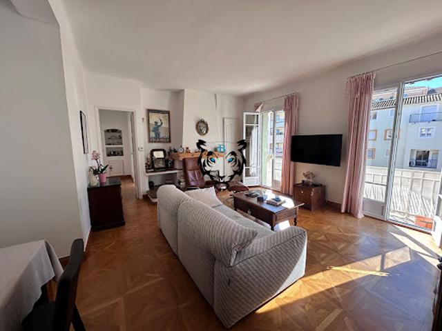 Vente Appartement 4 pièces 111.96 m2 Saint raphael