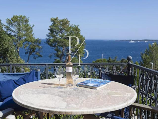 Vente Appartement 4 pièces 111 m2 Cannes
