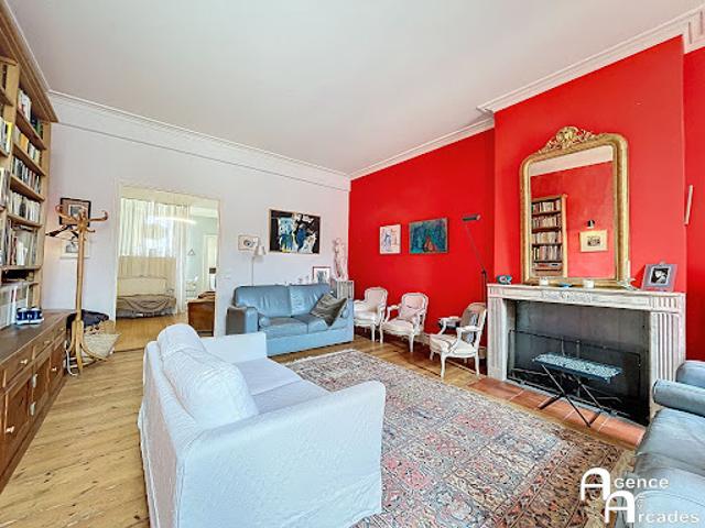 Vente Appartement 4 pièces 111 m2 Bordeaux