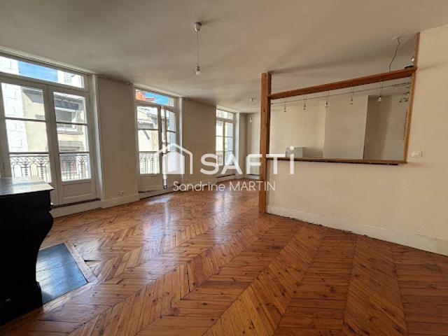 Vente Appartement 4 pièces 112 m2 Clermont Ferrand
