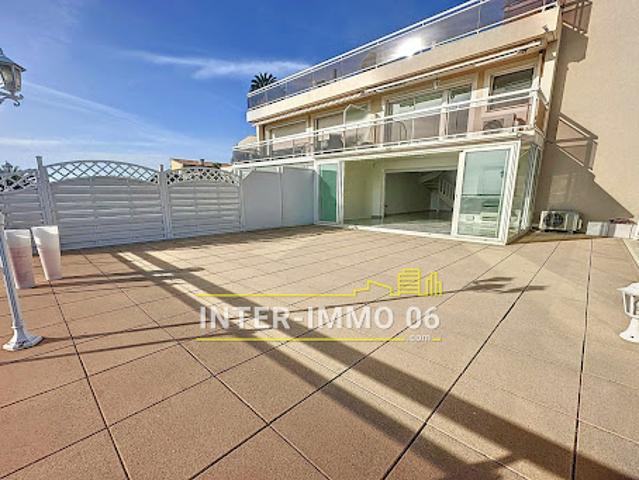 Vente Appartement 4 pièces 112 m2 Saint Laurent du Var
