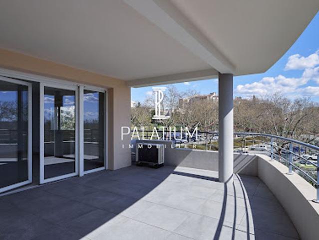 Vente Appartement 4 pièces 113.24 m2 Manosque