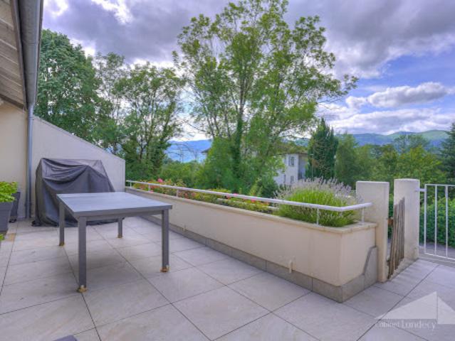 Vente Appartement 4 pièces 113 m2 Prévessin Moëns