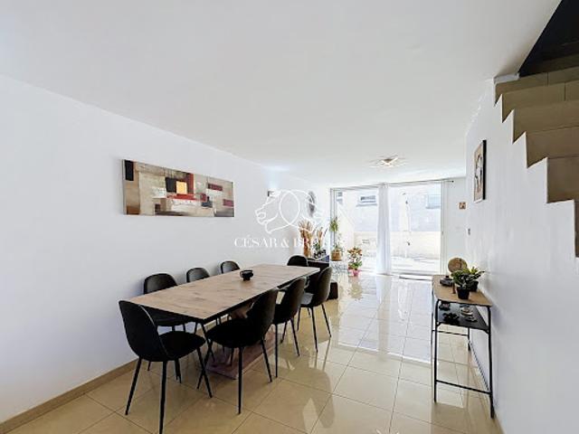 Vente Appartement 4 pièces 113 m2 Villefranche sur saone