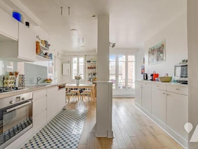 Vente Appartement 4 pièces 114.59 m2 Neuilly sur Seine