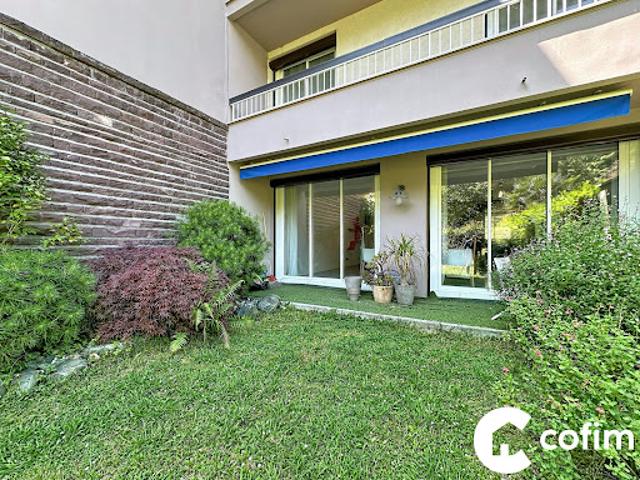 Vente Appartement 4 pièces 114.86 m2 Pau