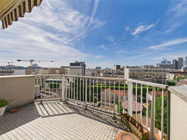 Vente Appartement 4 pièces 114 m2 Courbevoie
