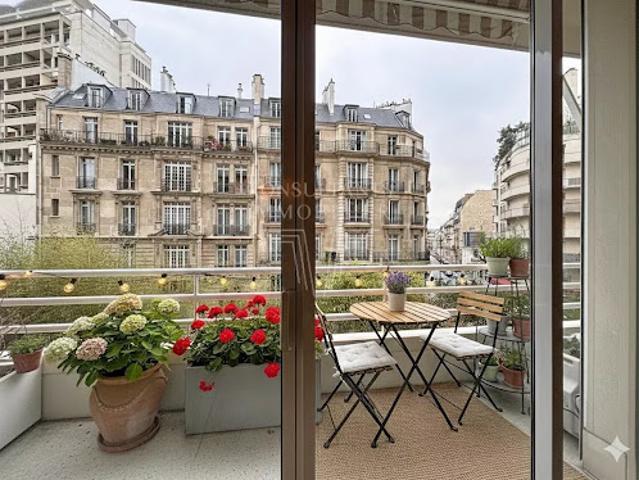 Vente Appartement 4 pièces 115.53 m2 Paris 16ème