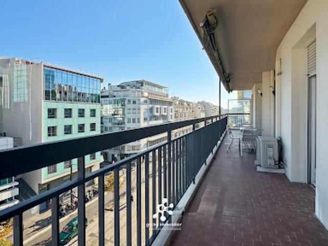 Vente Appartement 4 pièces 115.75 m2 Nice