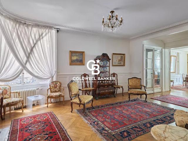 Vente Appartement 4 pièces 116.74 m2 Paris 17ème