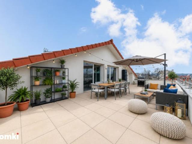 Vente Appartement 4 pièces 116 m2 Lyon 8ème