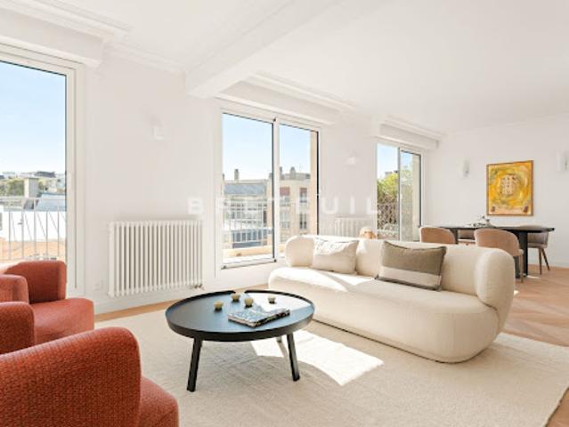 Vente Appartement 4 pièces 116 m2 Paris 16ème