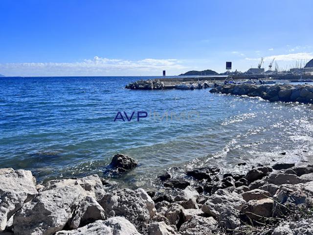 Vente Appartement 4 pièces 117.73 m2 La Ciotat