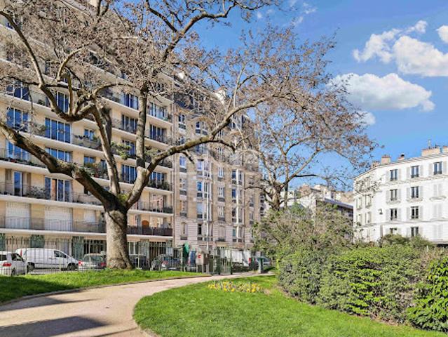 Vente Appartement 4 pièces 117 m2 Paris 15ème