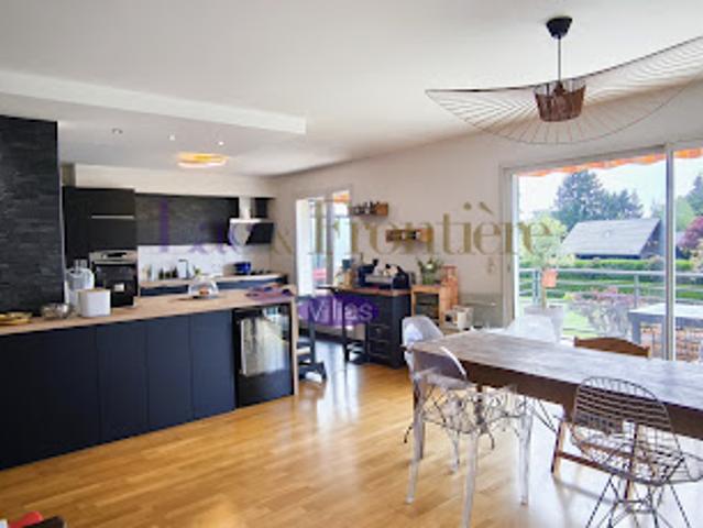 Vente Appartement 4 pièces 118 m2 Messery