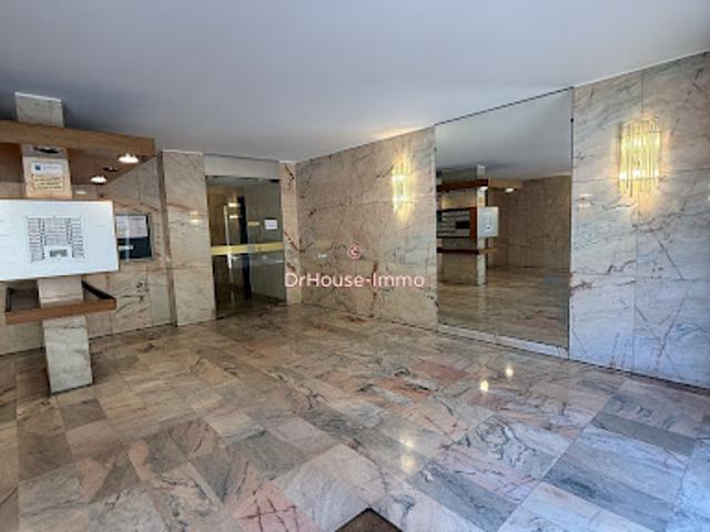 Vente Appartement 4 pièces 118 m2 Versailles