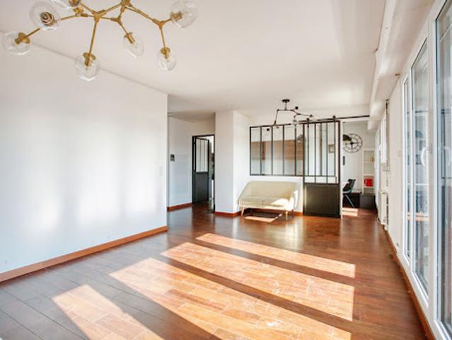 Vente Appartement 4 pièces 119.95 m2 Paris 15ème