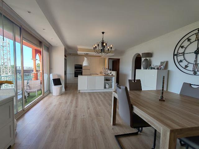 Vente Appartement 4 pièces 119 m2 Biguglia