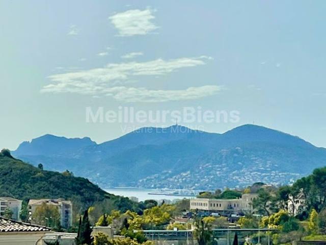 Vente Appartement 4 pièces 120 m2 Le Cannet