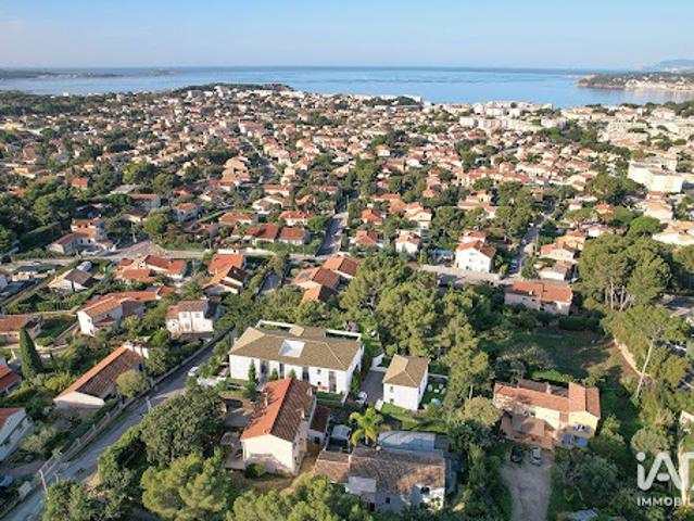Vente Appartement 4 pièces 120 m2 Six Fours les Plages