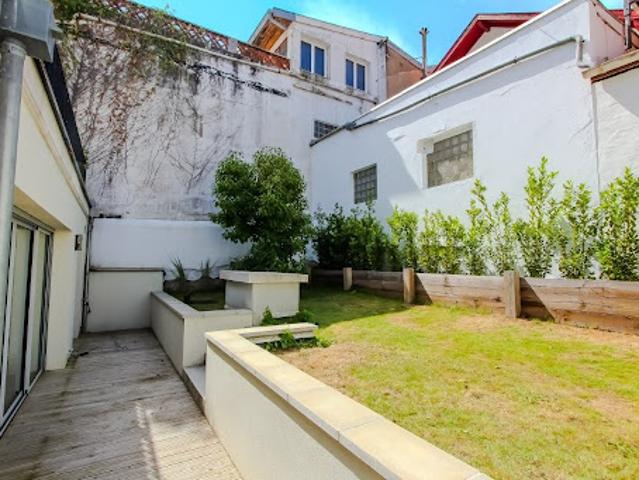 Vente Appartement 4 pièces 121.26 m2 Biarritz