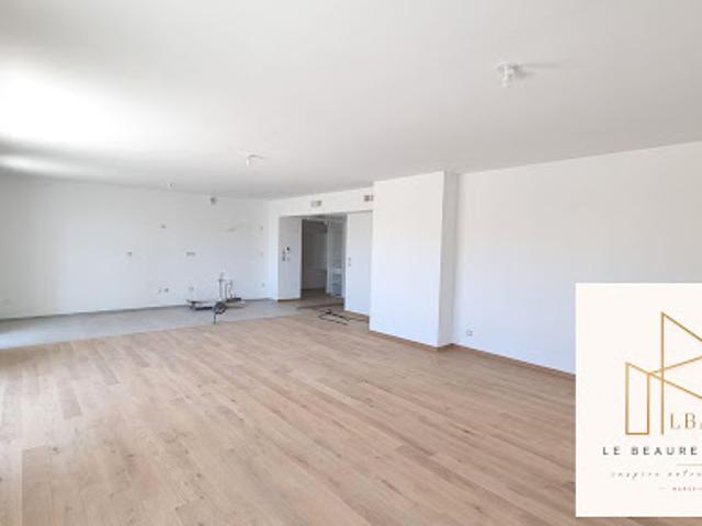 Vente Appartement 4 pièces 122 m2 Marseille 8ème