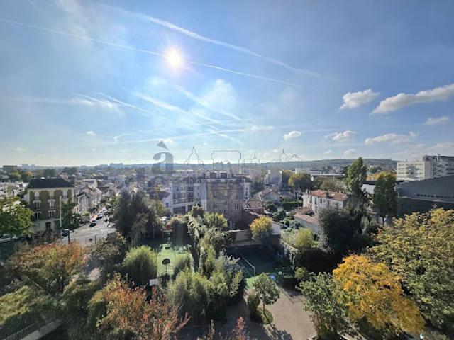 Vente Appartement 4 pièces 123.45 m2 Issy les Moulineaux