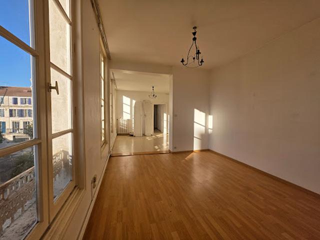 Vente Appartement 4 pièces 123.5 m2 Rochefort