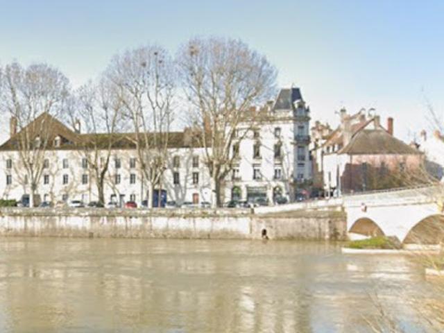 Vente Appartement 4 pièces 123 m2 Chalon sur saone