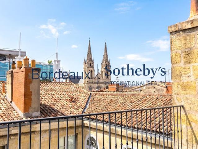 Vente Appartement 4 pièces 123 m2 Bordeaux
