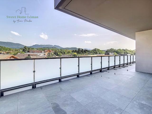 Vente Appartement 4 pièces 124.11 m2 Thonon les Bains