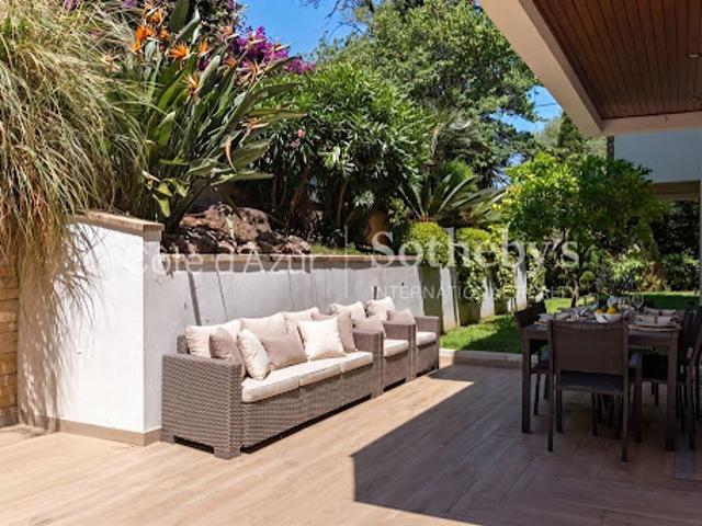 Vente Appartement 4 pièces 128 m2 Cap d'Antibes