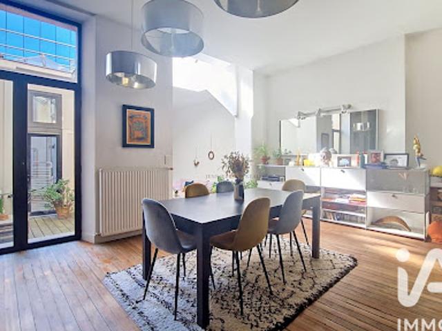 Vente Appartement 4 pièces 128 m2 Bordeaux