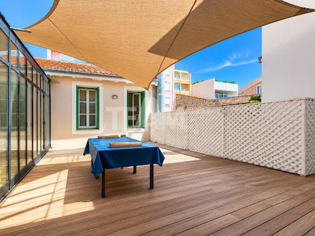 Vente Appartement 4 pièces 129 m2 Sète