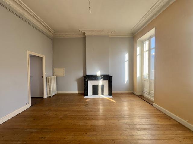 Vente Appartement 4 pièces 130.42 m2 Carcassonne