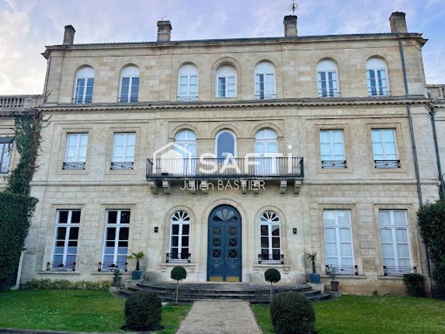 Vente Appartement 4 pièces 130 m2 Bordeaux