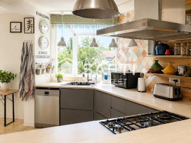 Vente Appartement 4 pièces 130 m2 Saint Brice Courcelles