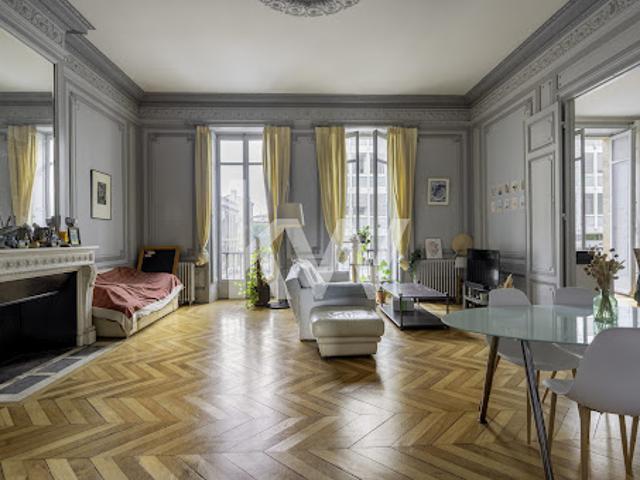 Vente Appartement 4 pièces 131.23 m2 Bordeaux