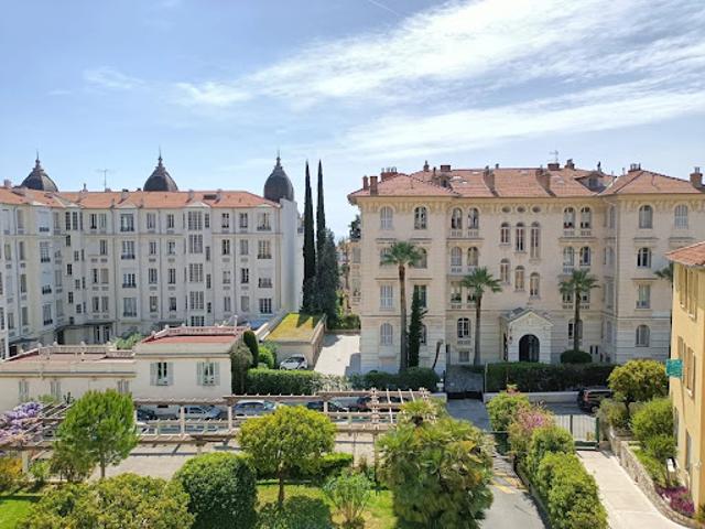 Vente Appartement 4 pièces 131.41 m2 Nice