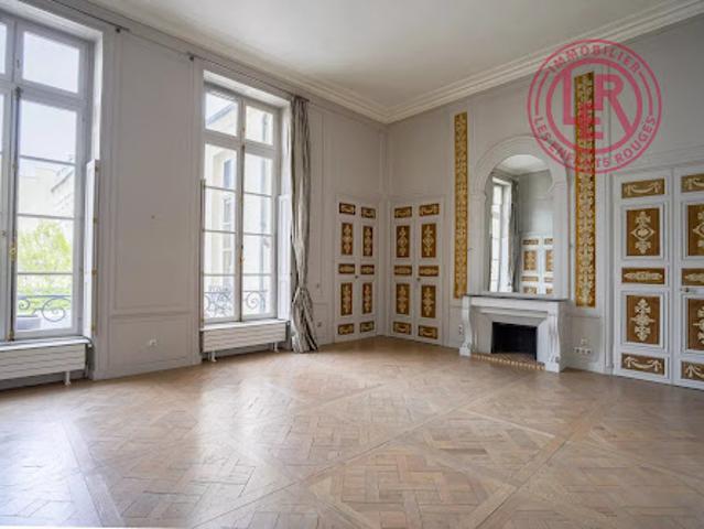 Vente Appartement 4 pièces 132.54 m2 Paris 3ème