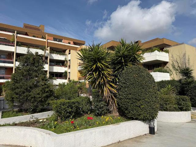 Vente Appartement 4 pièces 132 m2 Marseille 8ème