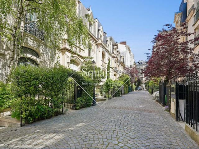 Vente Appartement 4 pièces 132 m2 Paris 16ème