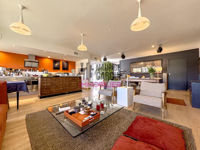 Vente Appartement 4 pièces 133 m2 Avignon