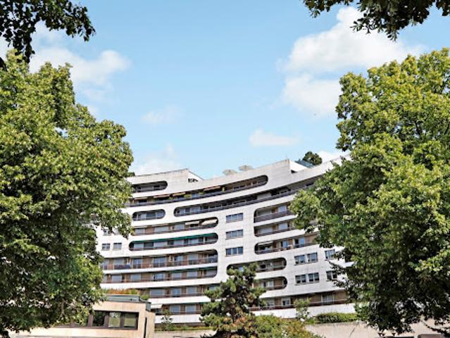 Vente Appartement 4 pièces 136.77 m2 Paris 16ème
