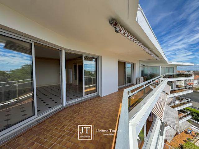 Vente Appartement 4 pièces 136 m2 Royan