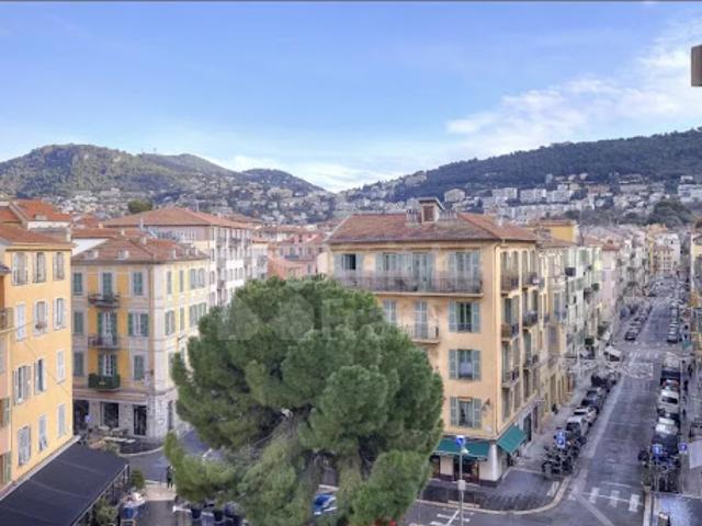 Vente Appartement 4 pièces 137 m2 Nice