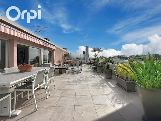 Vente Appartement 4 pièces 138 m2 Cagnes sur Mer