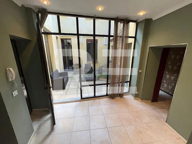 Vente Appartement 4 pièces 139.09 m2 Nimes