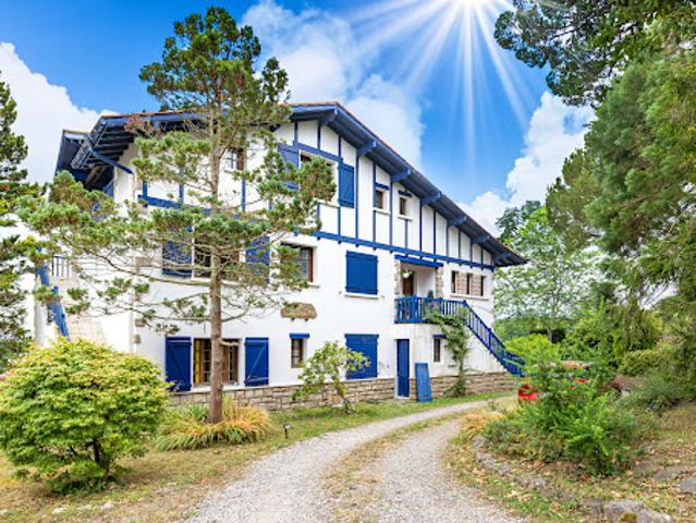 Vente Appartement 4 pièces 116 m2 Ciboure