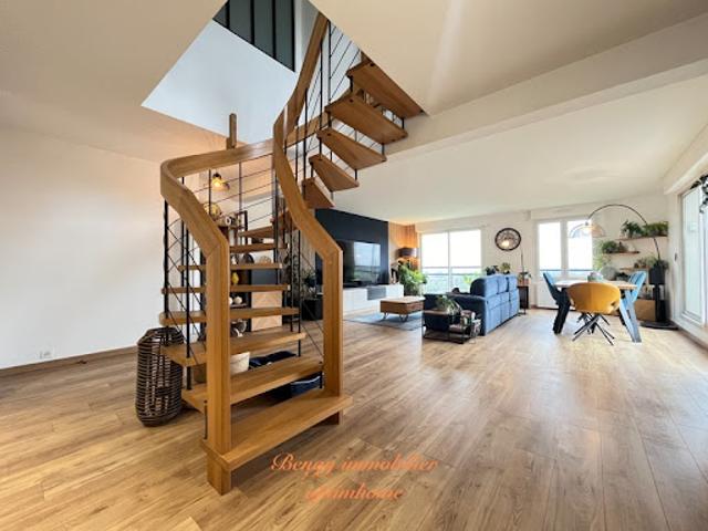 Vente Appartement 4 pièces 139 m2 Tours